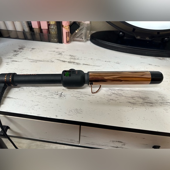 Hot Tools wand - Picture 1 of 3